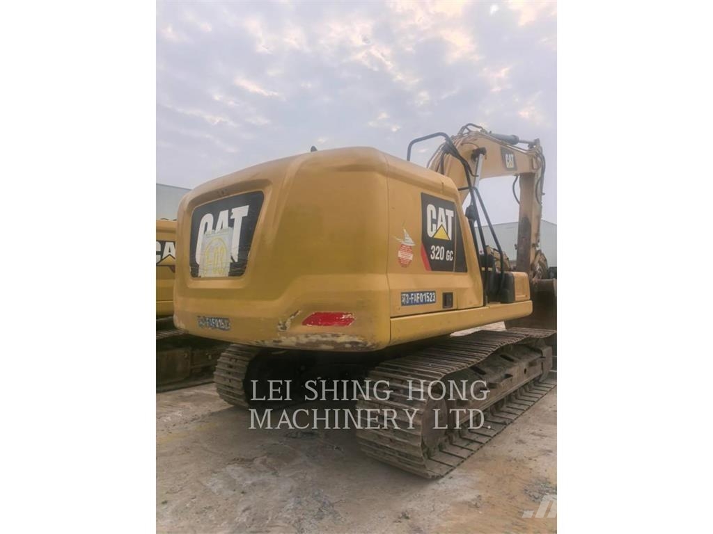 CAT 320-07GC Εκσκαφείς με ερπύστριες