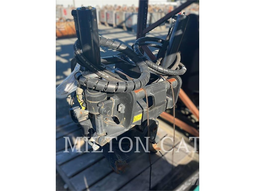 CAT 320/323/325 TRS18 ROTATOR S70-S70 W/ GRAPPLE MODUL Garras