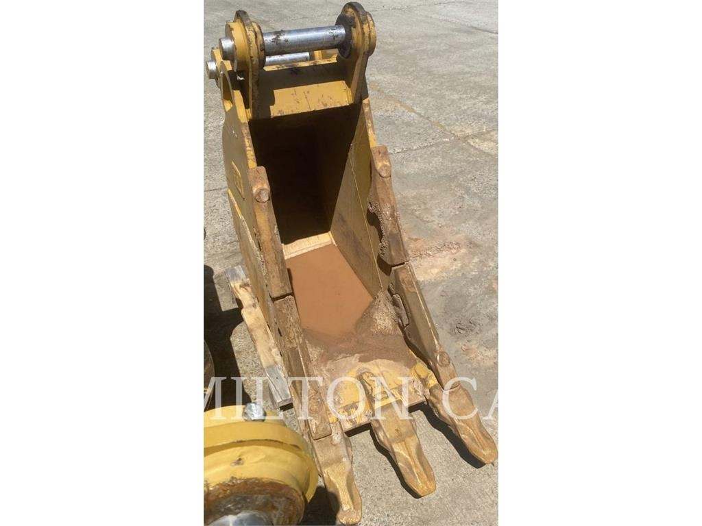 CAT 320-325 24INCH SEVERE DUTY BUCKET Kovalar