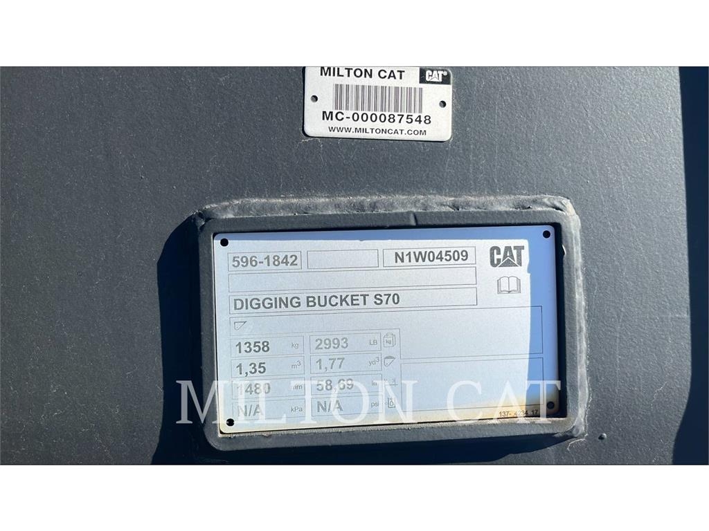 CAT 320-325 57 DIG BUCKET S70 Κουβάδες
