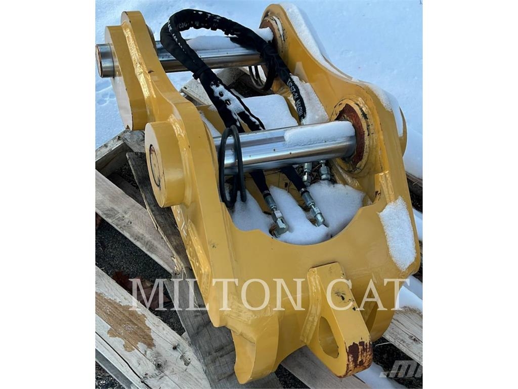 CAT 320-325 HYDRAULIC PIN GRAB COUPLER Rýchlospojky