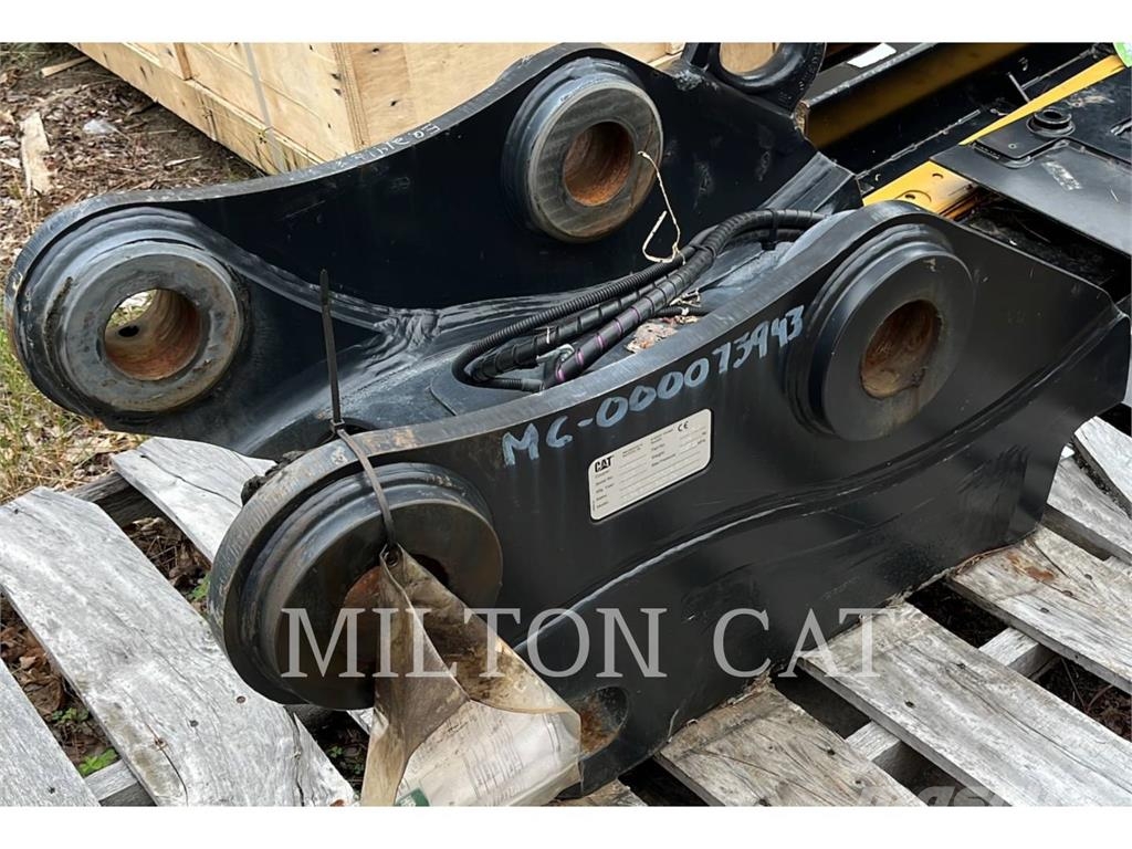 CAT 320-325 S70 HYDRAULIC COUPLER Quick connectors
