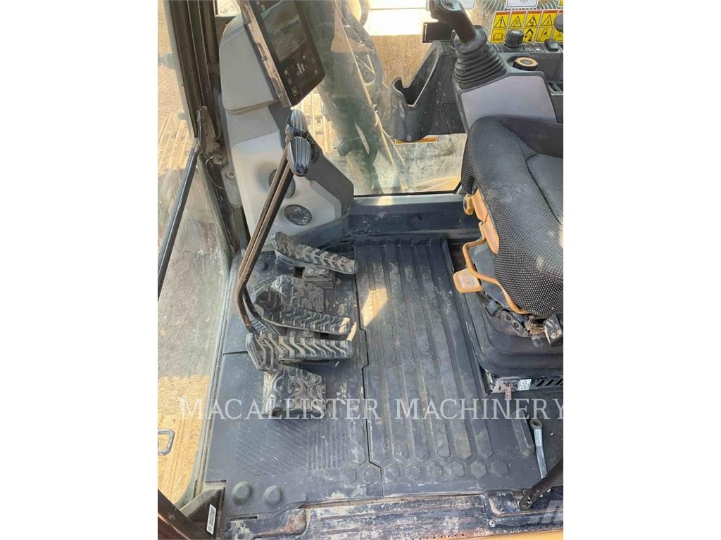 CAT 320 PQZ1 Bageri gusjeničari