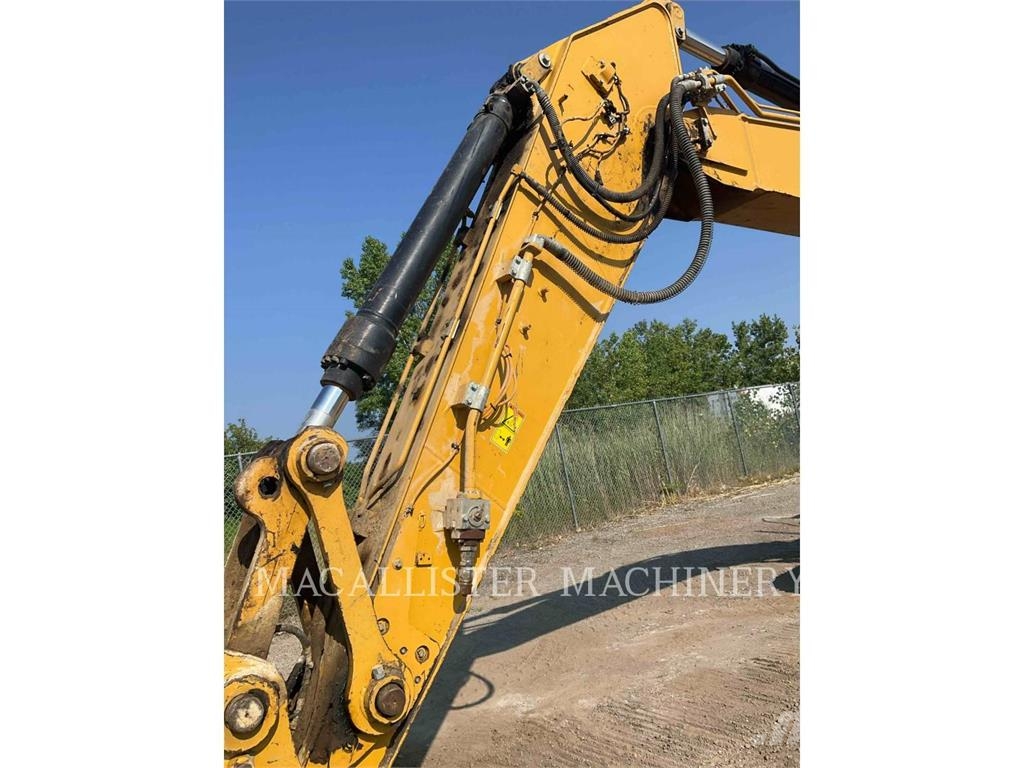 CAT 320 PQZ1 Bageri gusjeničari