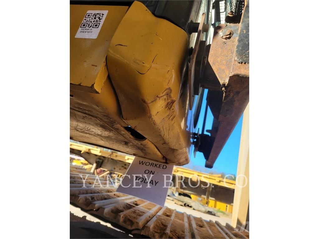 CAT 320 QC Pelle sur chenilles