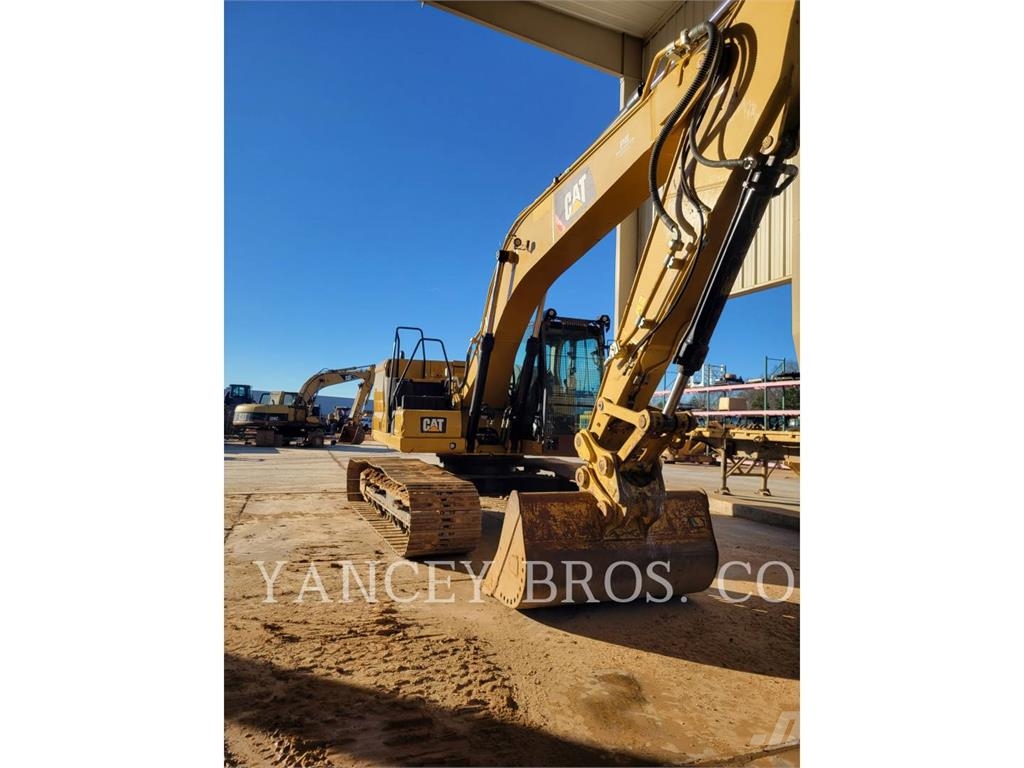 CAT 320 QC Pelle sur chenilles