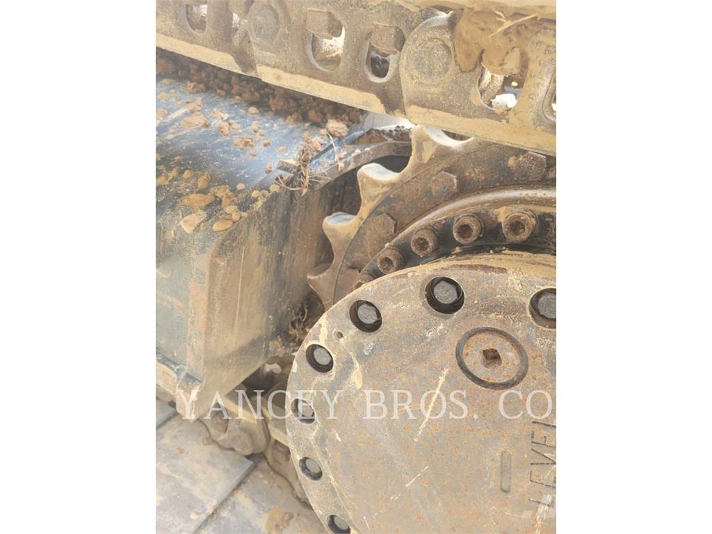 CAT 320 QC Pelle sur chenilles