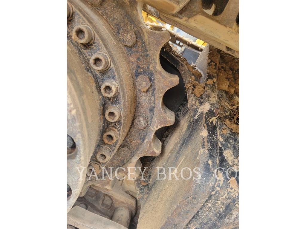 CAT 320 QC Pelle sur chenilles