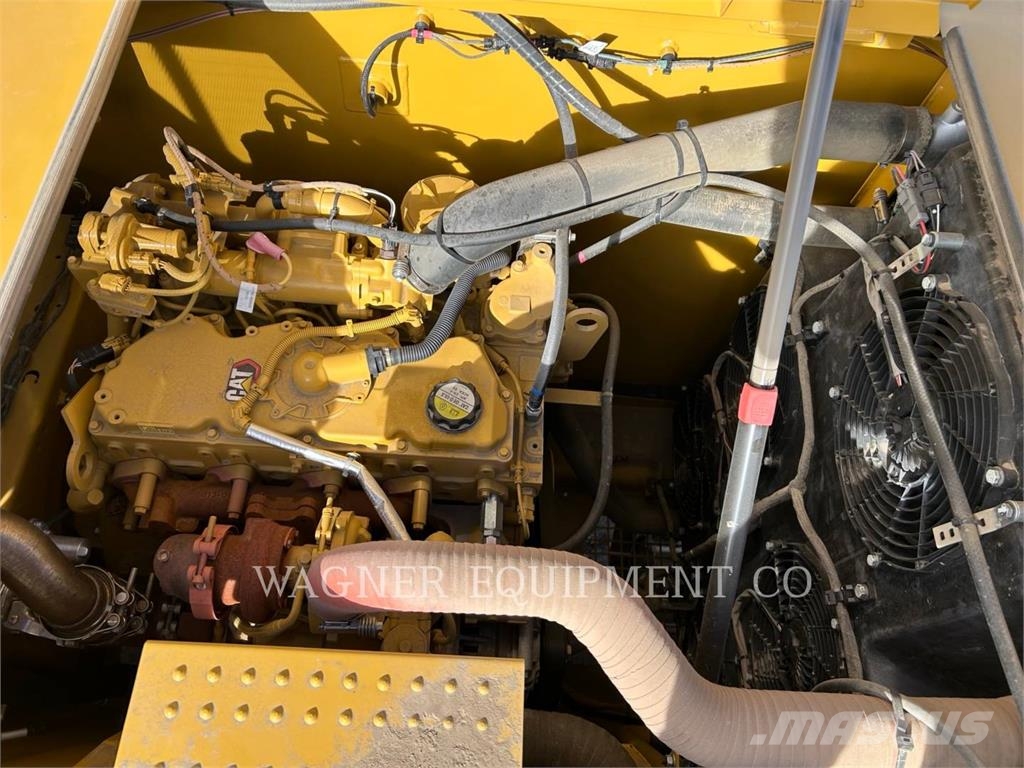 CAT 320 THB Bagri goseničarji