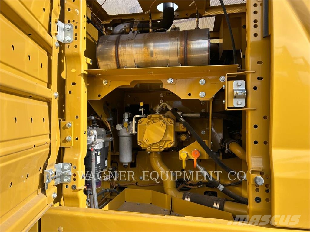 CAT 320 THB Bagri goseničarji