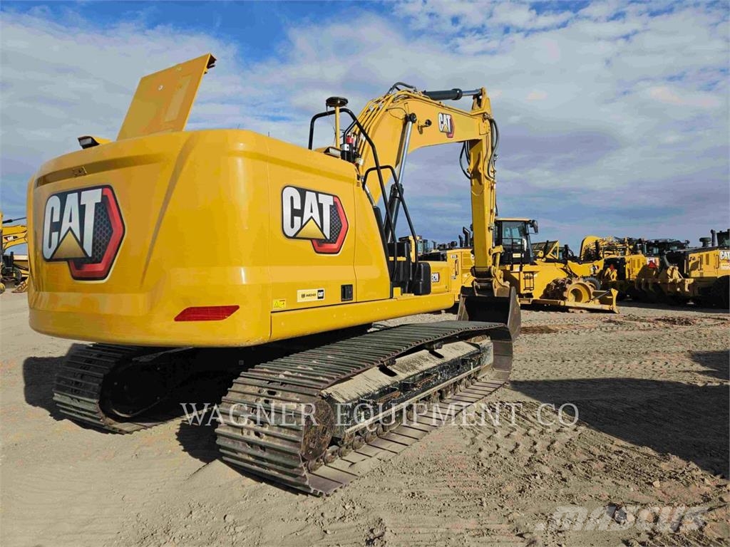 CAT 32007 Roomikekskavaatorid