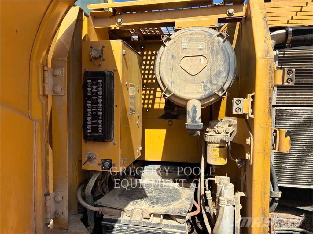 CAT 320CL Crawler excavators