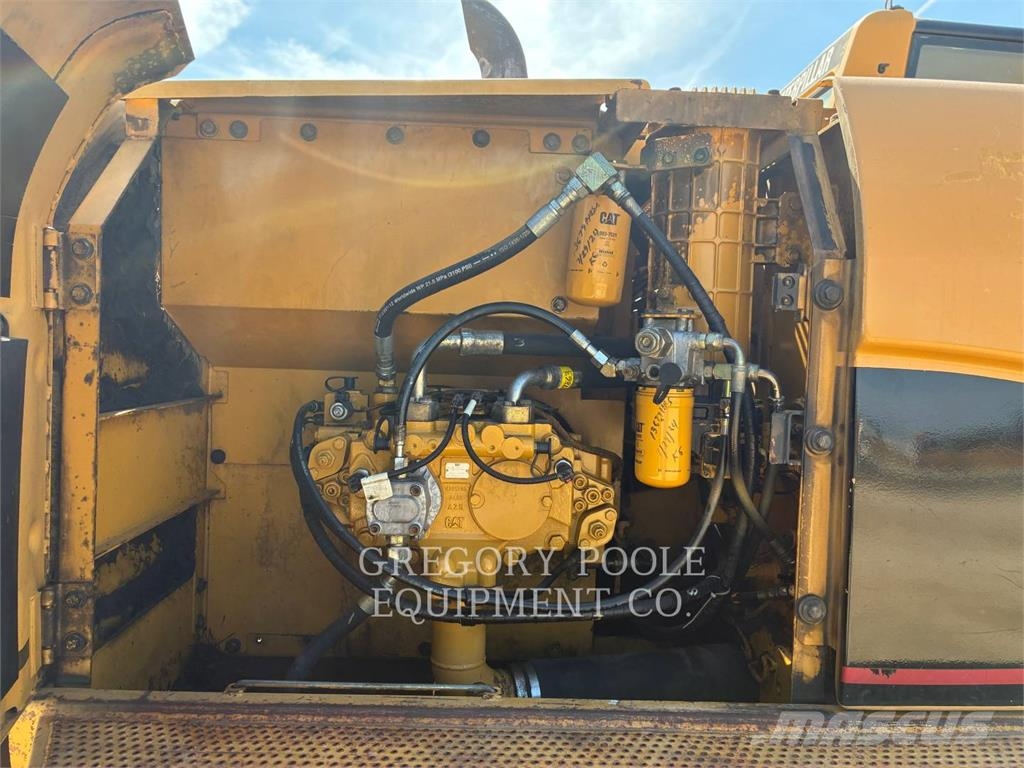 CAT 320CL Crawler excavators