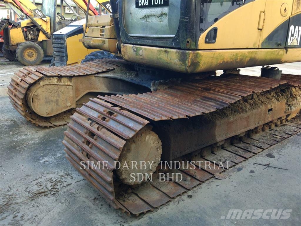 CAT 320D Escavadeiras de esteiras
