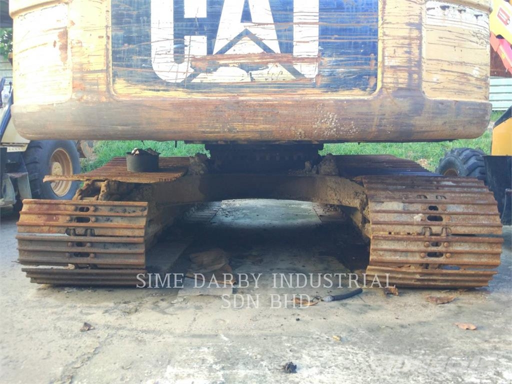 CAT 320D Escavadeiras de esteiras