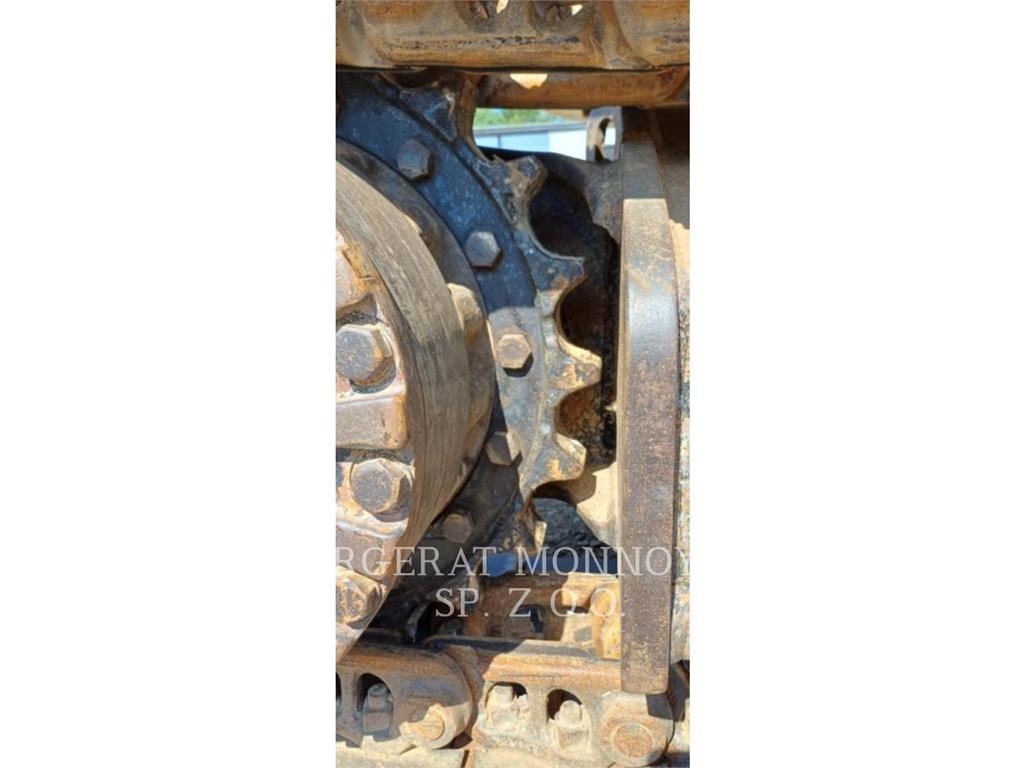 CAT 320DLRR Vikšriniai ekskavatoriai