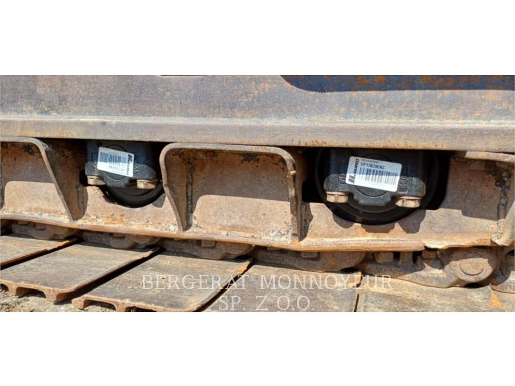 CAT 320DLRR Vikšriniai ekskavatoriai