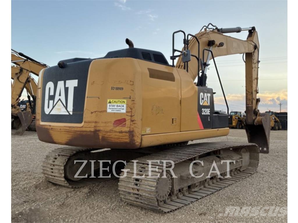 CAT 320E Gravemaskiner på larvebånd