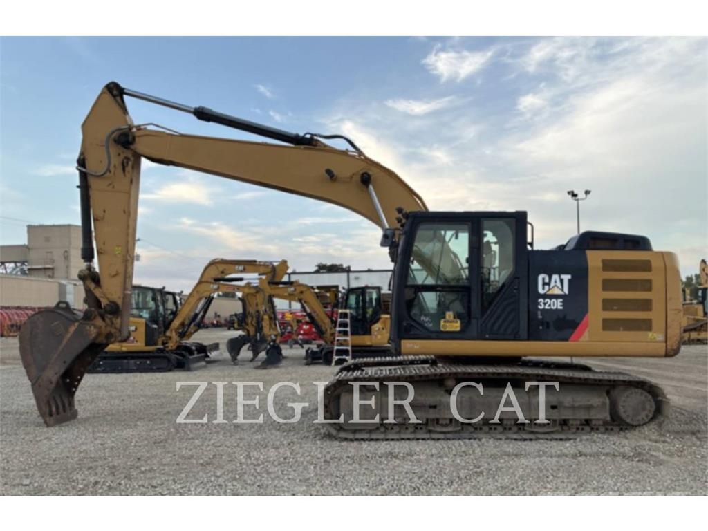 CAT 320E Gravemaskiner på larvebånd