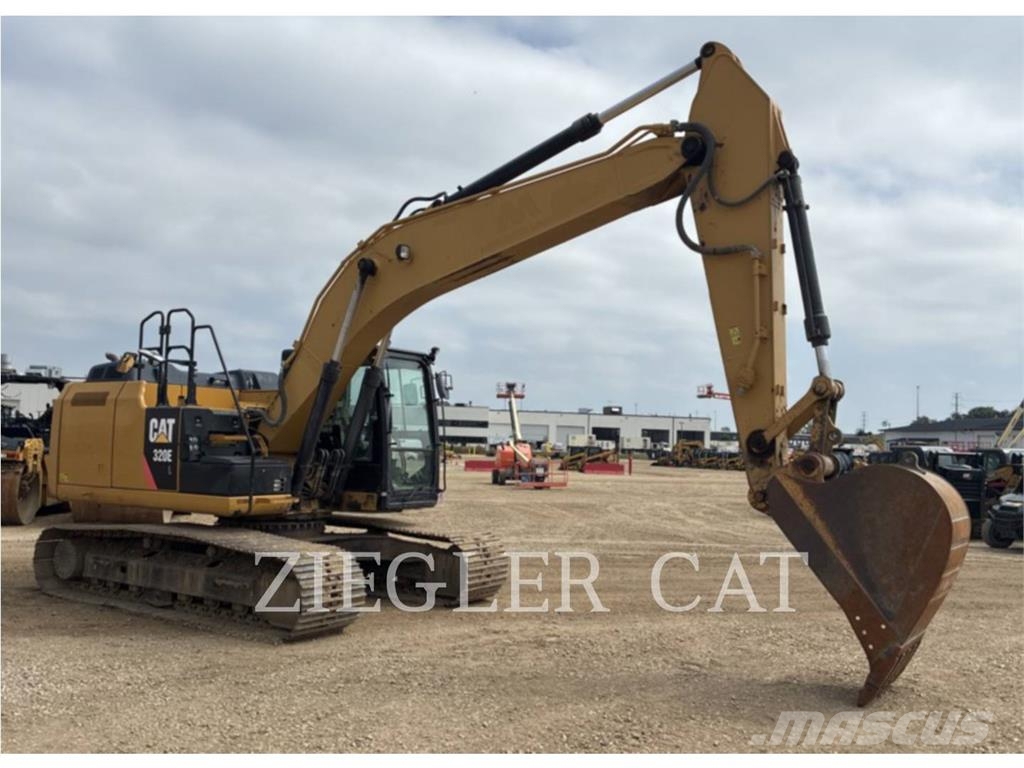 CAT 320E Bagri goseničarji