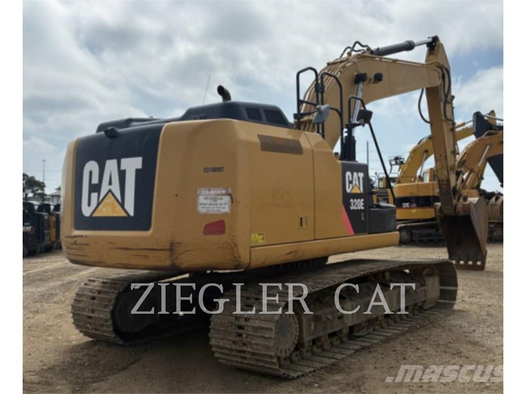 CAT 320E Bagri goseničarji