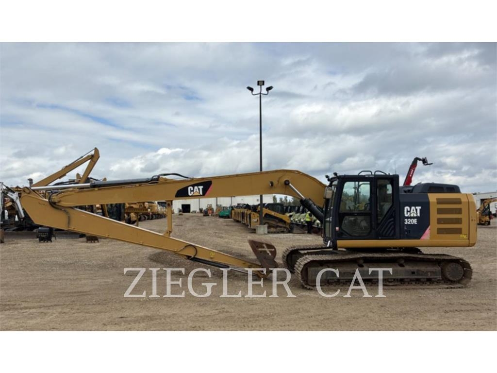 CAT 320E Beltegraver