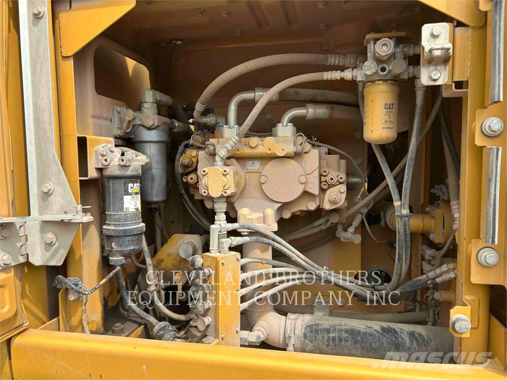 CAT 320E Excavatoare pe șenile