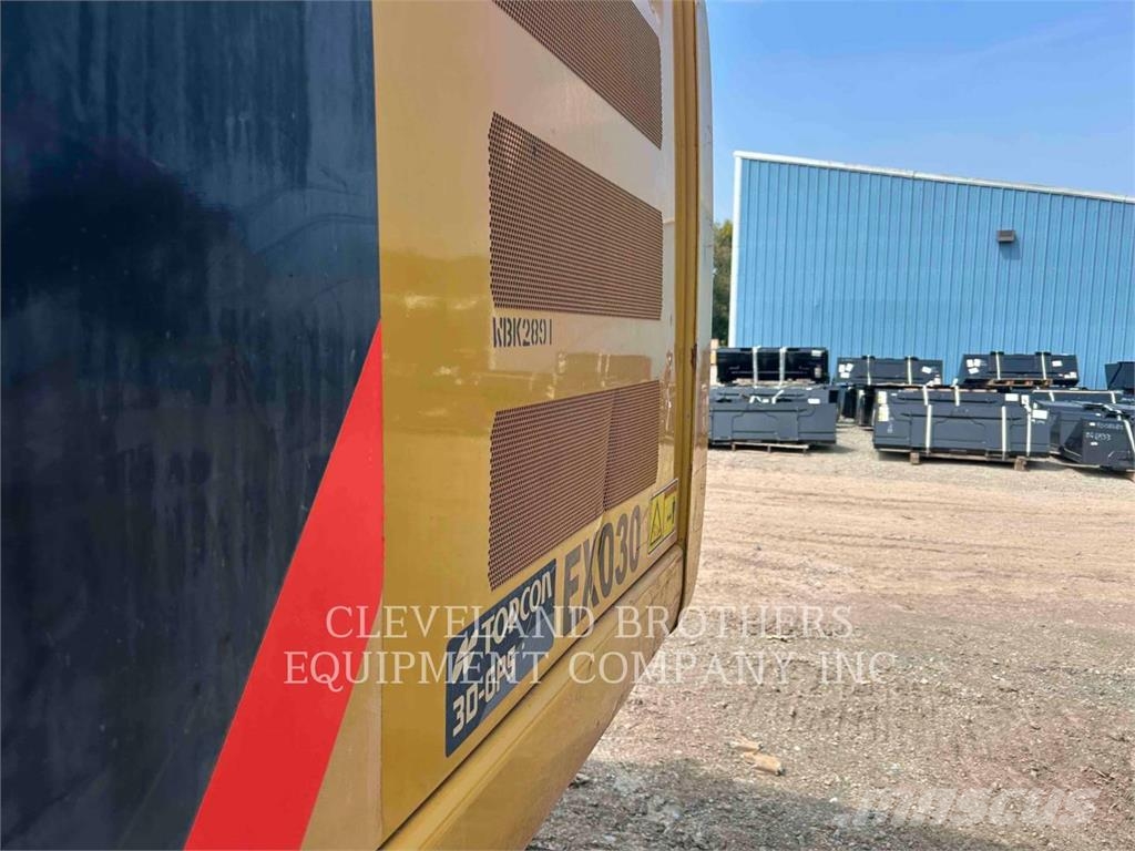 CAT 320E Excavatoare pe șenile