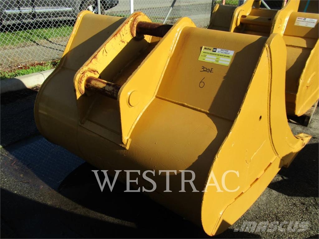 CAT 320E Benne