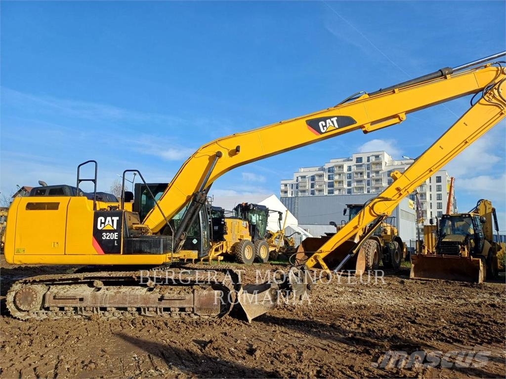 CAT 320EL Bageri gusjeničari