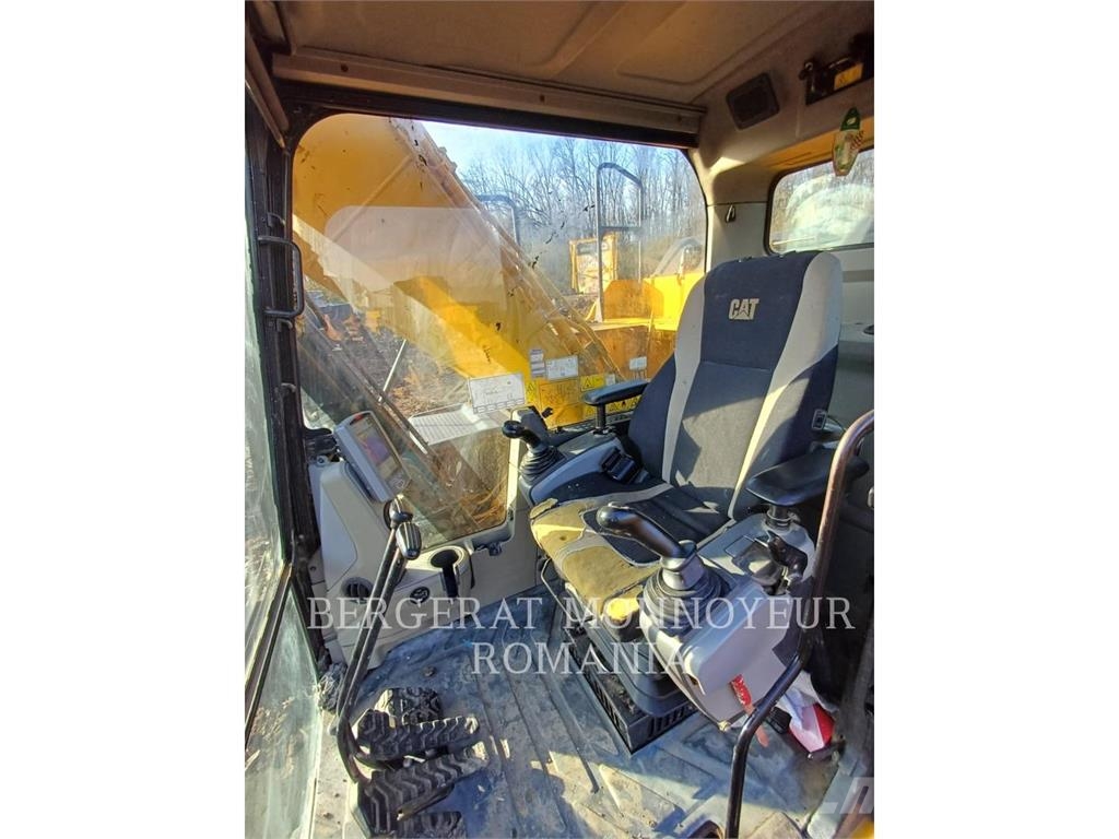 CAT 320EL Bageri gusjeničari