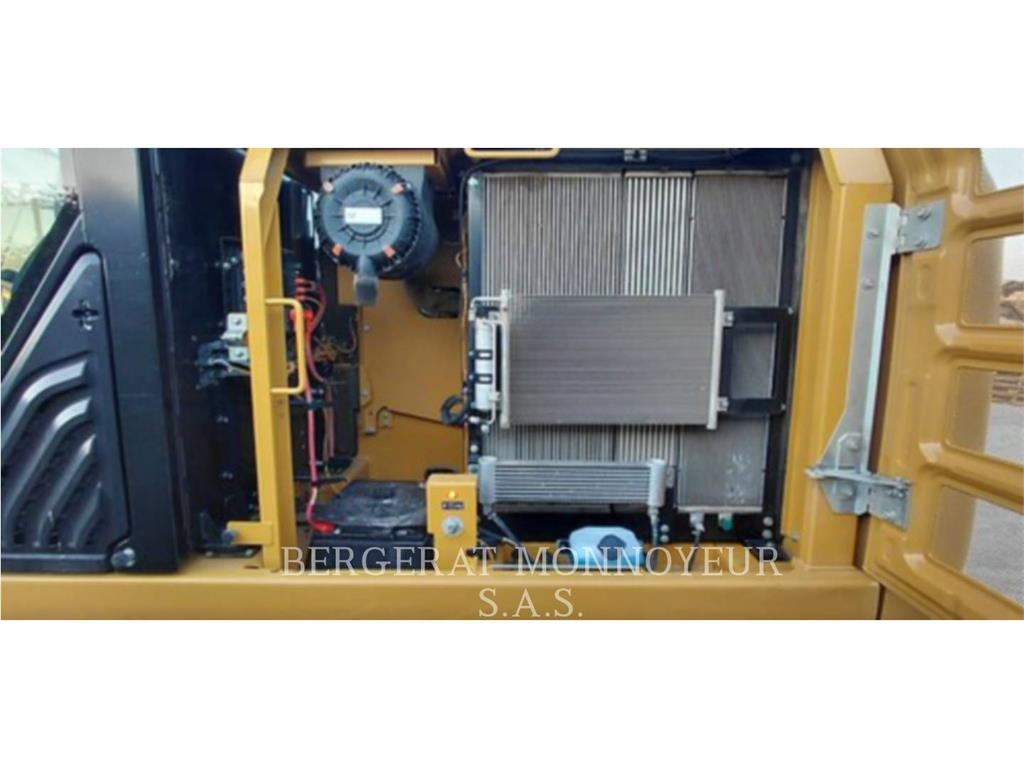 CAT 320F Pelle sur chenilles