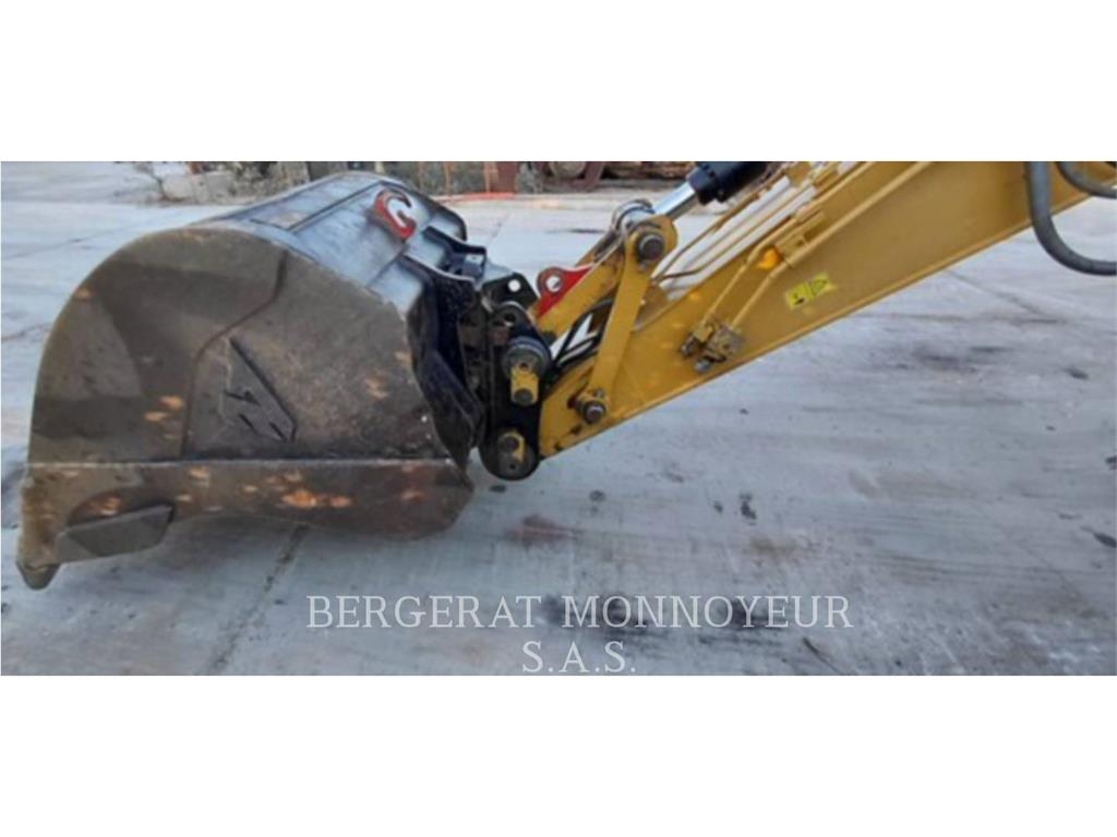CAT 320F Pelle sur chenilles