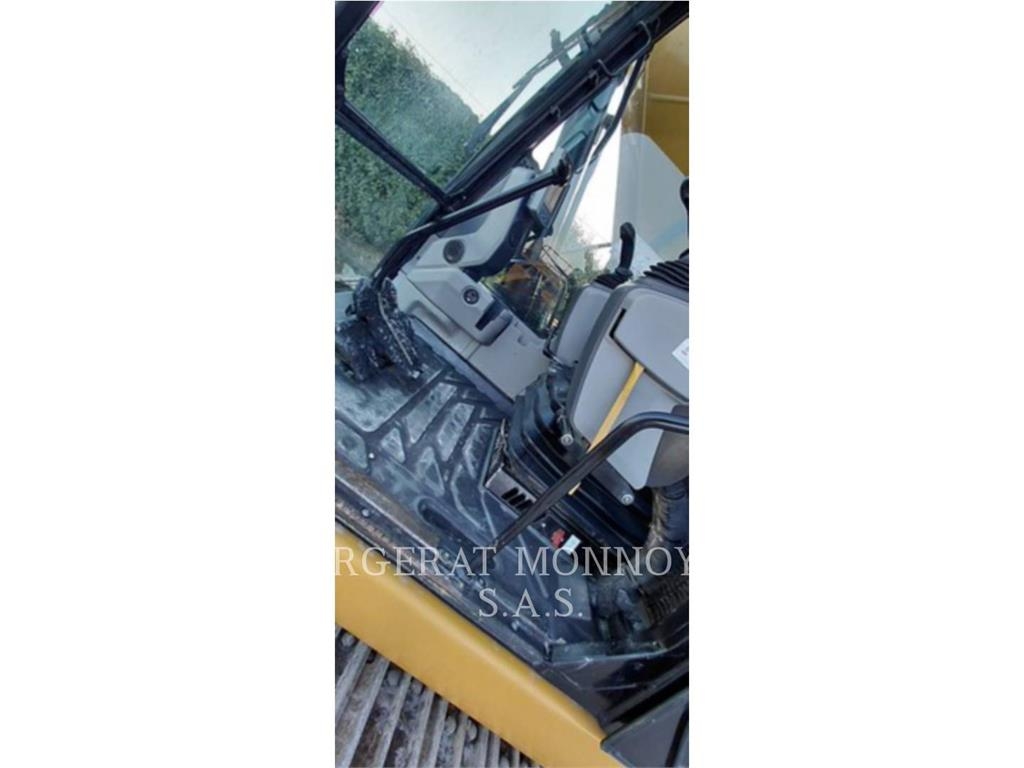 CAT 320F Pelle sur chenilles