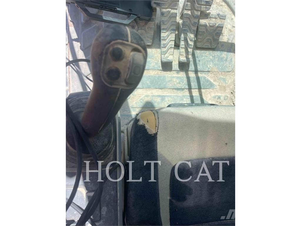 CAT 320FL Bagri goseničarji
