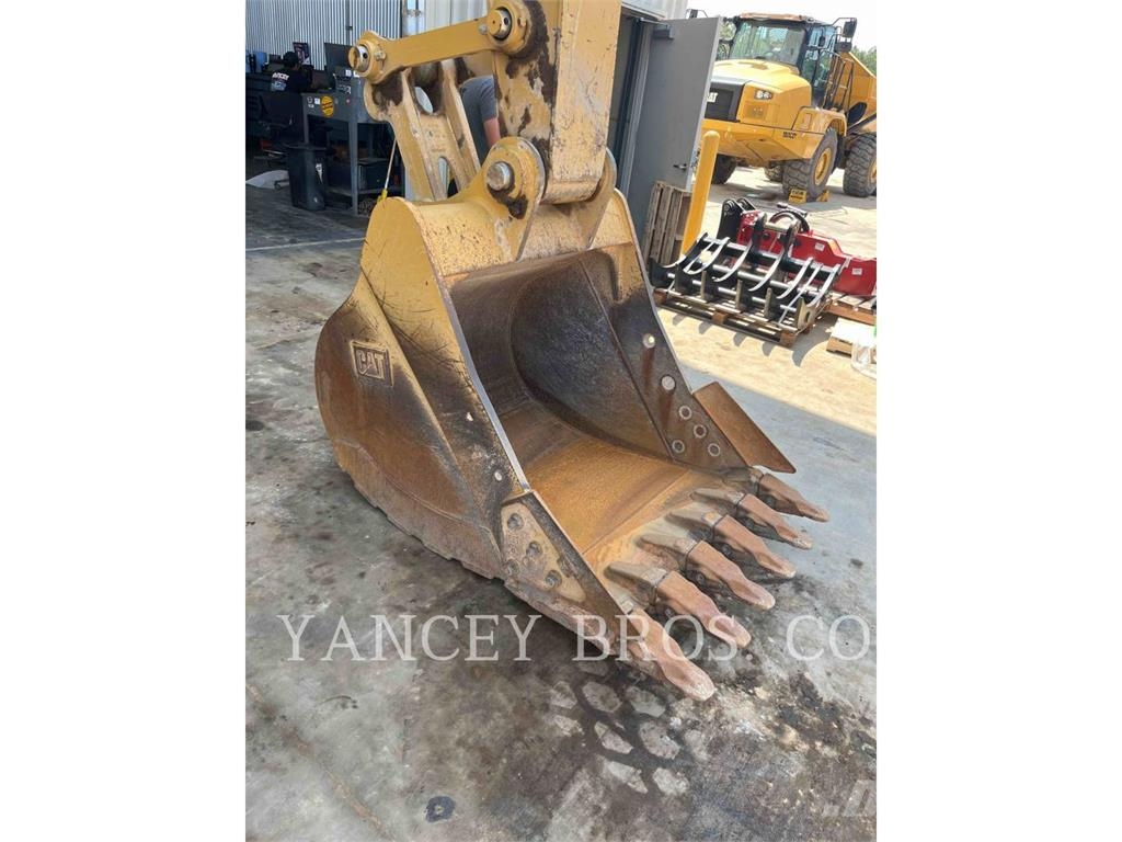 CAT 320GC 履带挖掘机