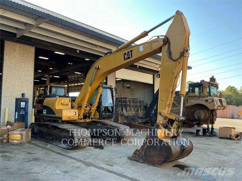 CAT 322CL Kāpurķēžu ekskavatori