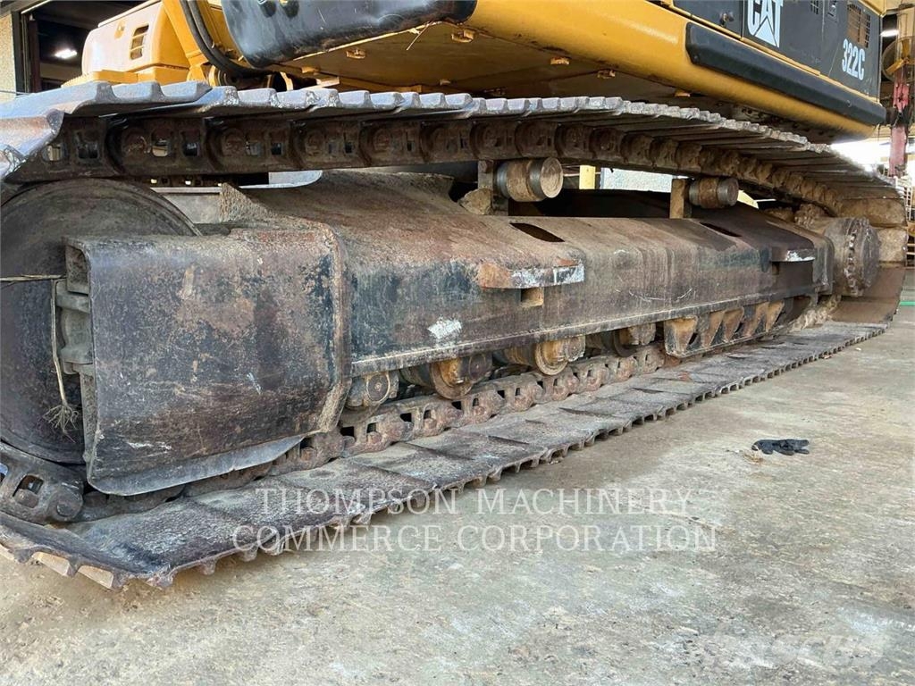 CAT 322CL Kāpurķēžu ekskavatori