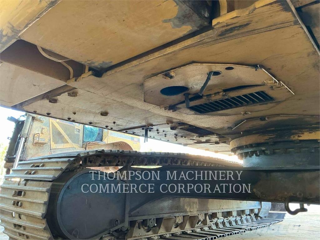CAT 322CL Kāpurķēžu ekskavatori