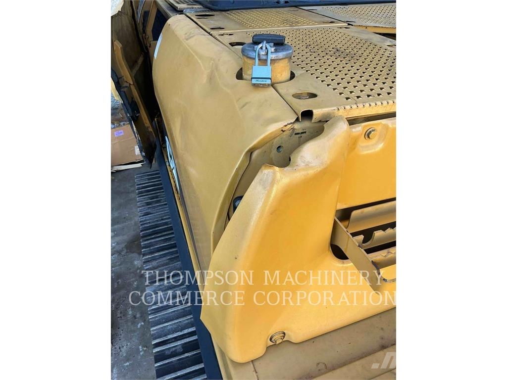 CAT 322CL Kāpurķēžu ekskavatori