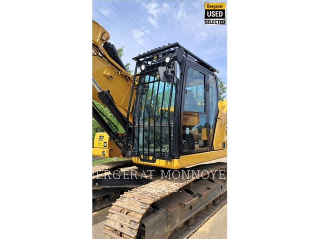 CAT 323 Escavatori cingolati