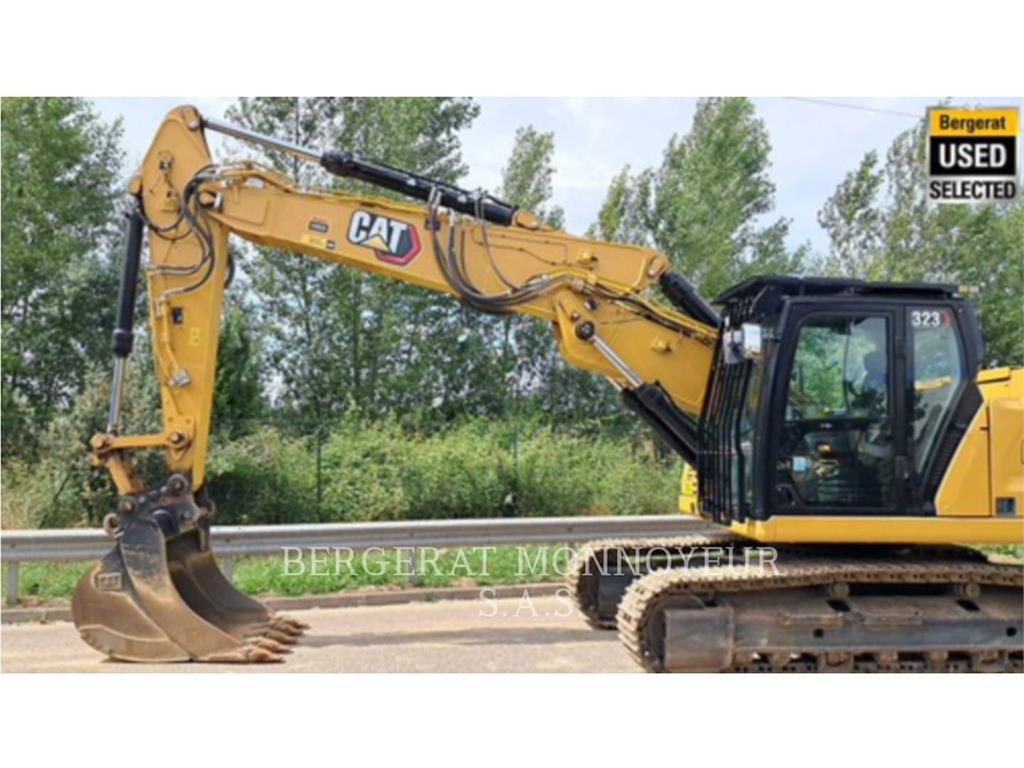 CAT 323 Escavatori cingolati
