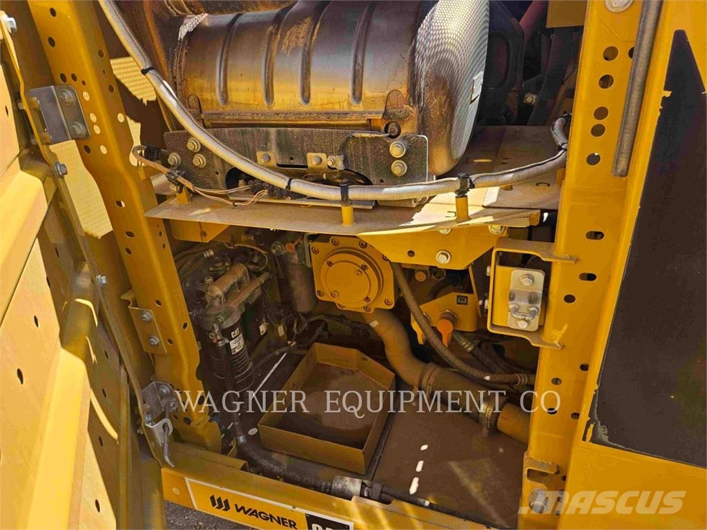 CAT 323 Bandgrävare