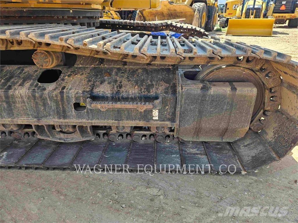 CAT 323 Bandgrävare