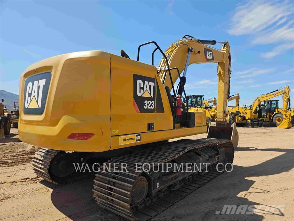 CAT 323 Bandgrävare