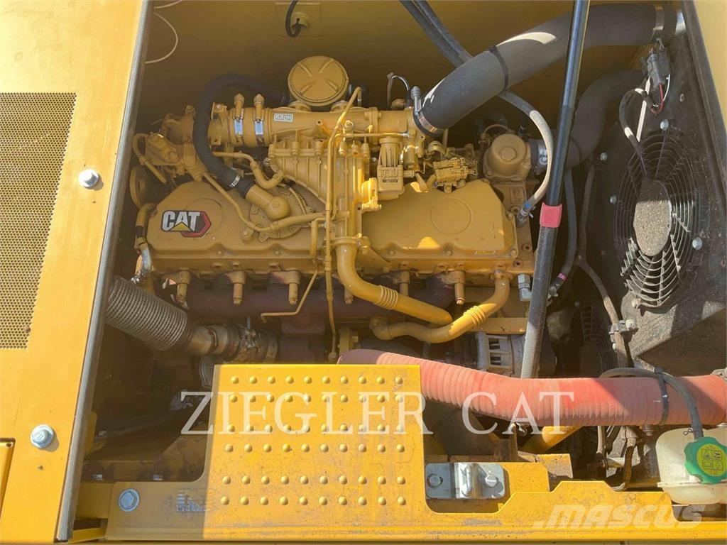 CAT 323 Гусеничные экскаваторы