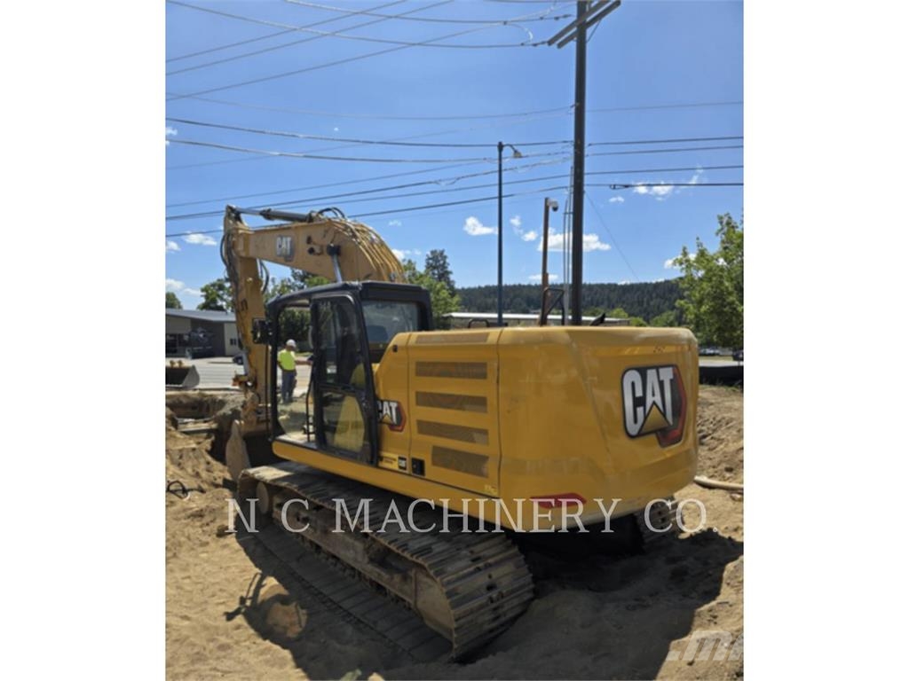 CAT 323 Pelle sur chenilles