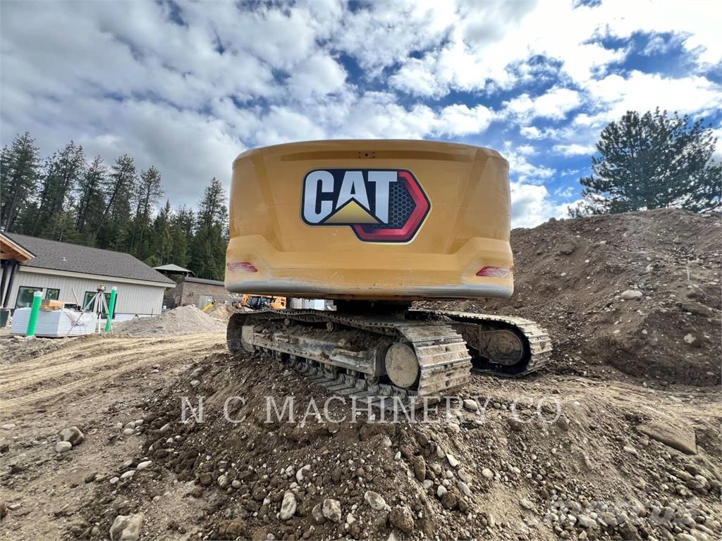 CAT 323 Pelle sur chenilles