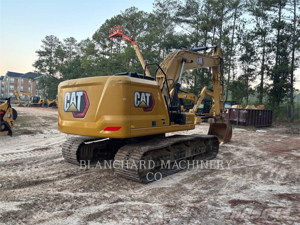 CAT 323 Lánctalpas kotrók