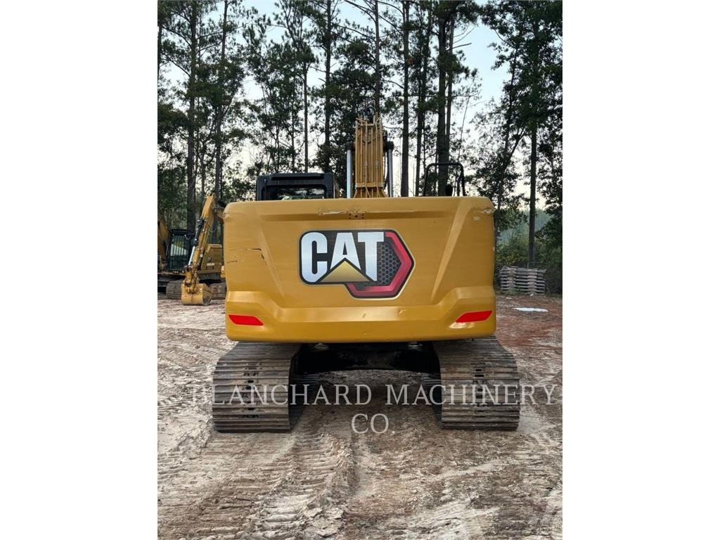 CAT 323 Lánctalpas kotrók